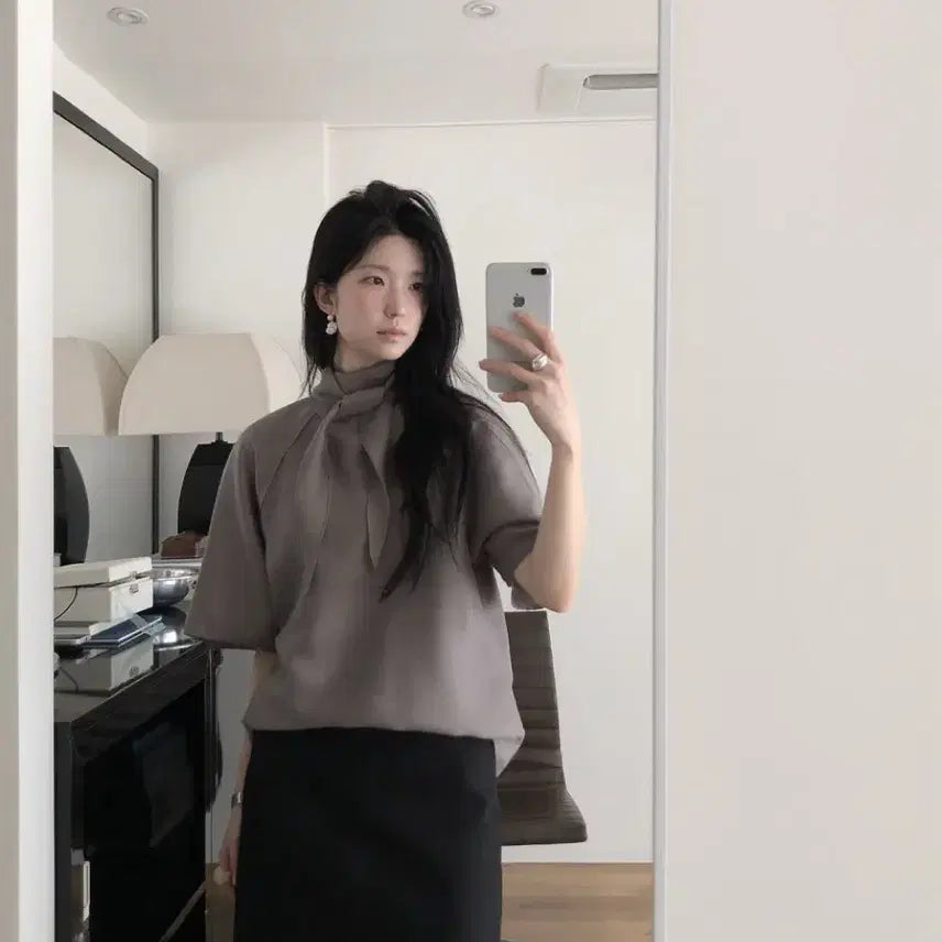 [SOLD OUT] (새상품) 르버터 에떼 스카프 블라우스