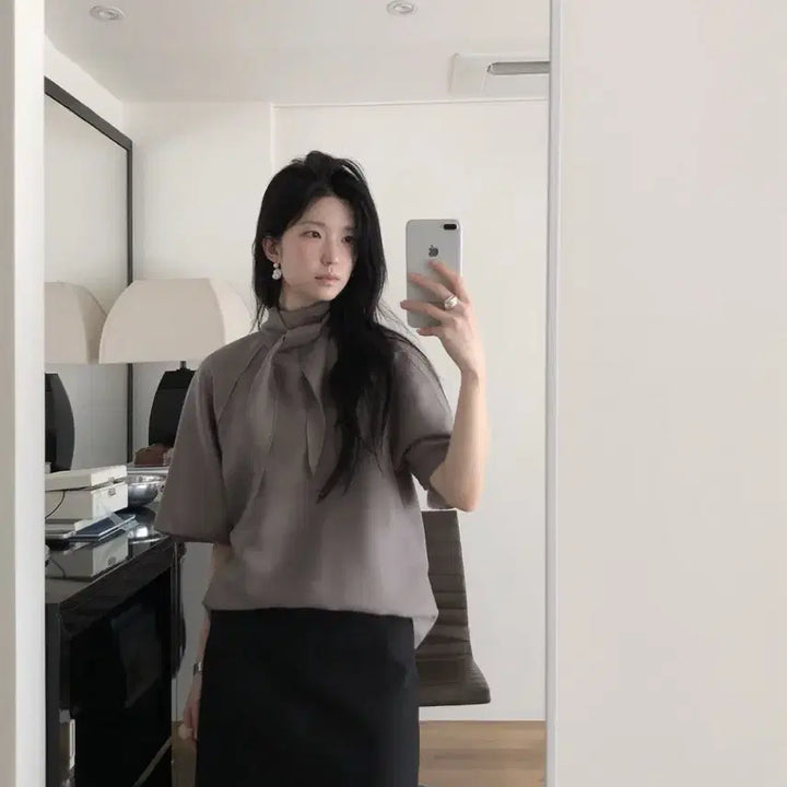 [SOLD OUT] (새상품) 르버터 에떼 스카프 블라우스