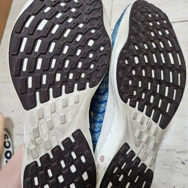 [BUNJANG] Nike Running Shoes / 나이키 러닝화