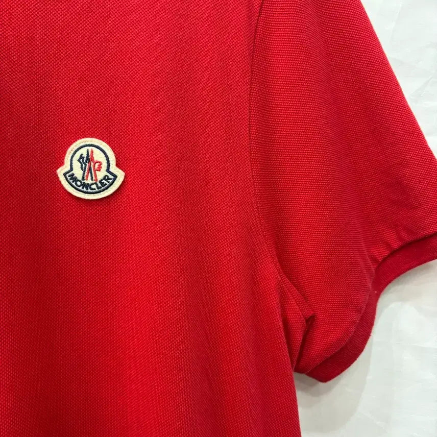 [BUNJANG] Moncler Red Short Sleeve Polo Shirt / 몽클레어 레드 색상 반팔 카라티L/95~100(정품)