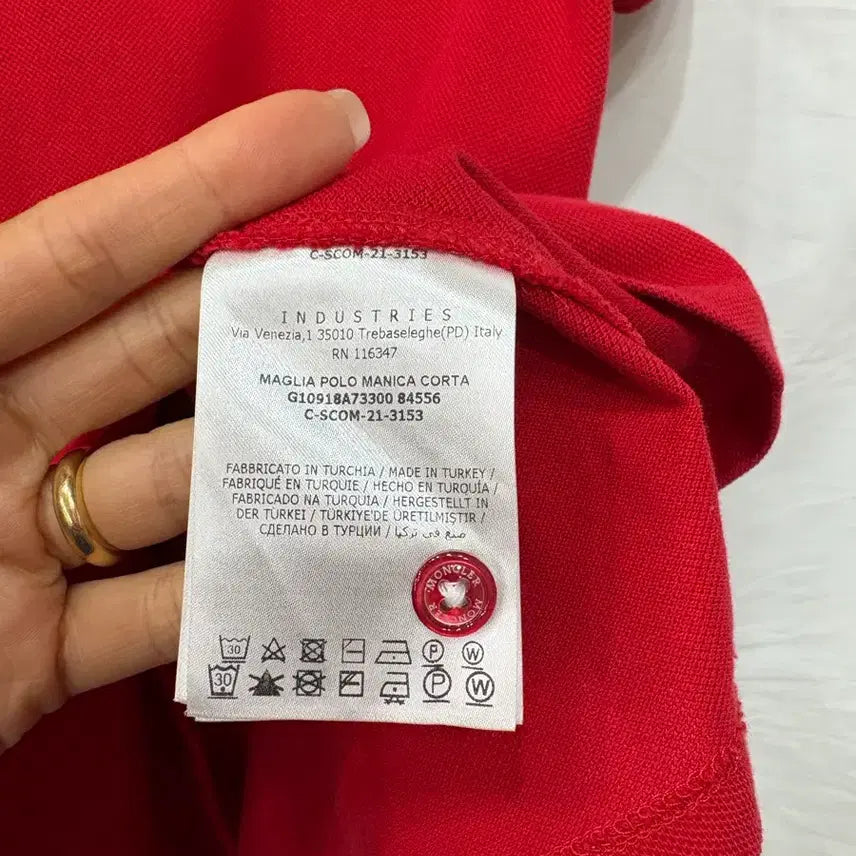 [BUNJANG] Moncler Red Short Sleeve Polo Shirt / 몽클레어 레드 색상 반팔 카라티L/95~100(정품)