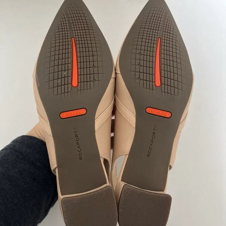 [SOLD OUT] (새상품급)락포트 베이지색 구두 230사이즈 판매합니다