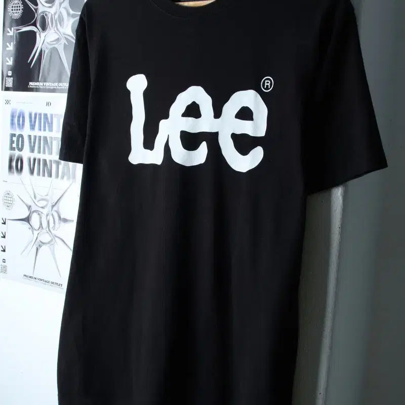 [BUNJANG] M-L Basic Black T-Shirt / (M-L) 리 반팔 티셔츠 빅로고 블랙 기본-18312