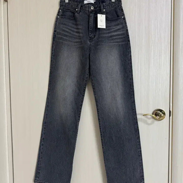 [BUNJANG] Hawa Semi-Wide Jeans / (새상품) 하와 세미와이드 청바지