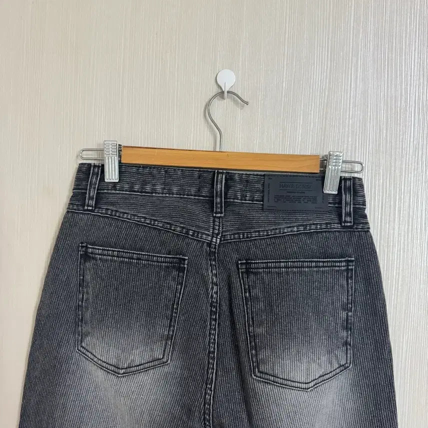 [BUNJANG] Hawa Semi-Wide Jeans / (새상품) 하와 세미와이드 청바지