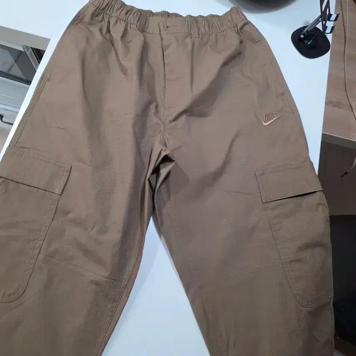 [BUNJANG] Nike Sportswear Club Woven Cargo Pants Bundle Set / 나이키 스포츠웨어 클럽 우븐 카고 팬츠(2개 일괄)