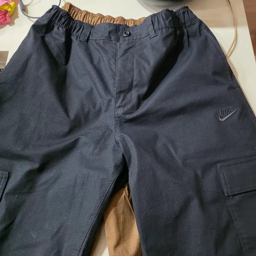 [BUNJANG] Nike Sportswear Club Woven Cargo Pants Bundle Set / 나이키 스포츠웨어 클럽 우븐 카고 팬츠(2개 일괄)