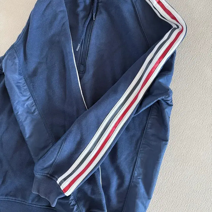 [BUNJANG] Palace Adidas Collaboration Hoodie / 팔라스 x 아디다스 콜라보 후드