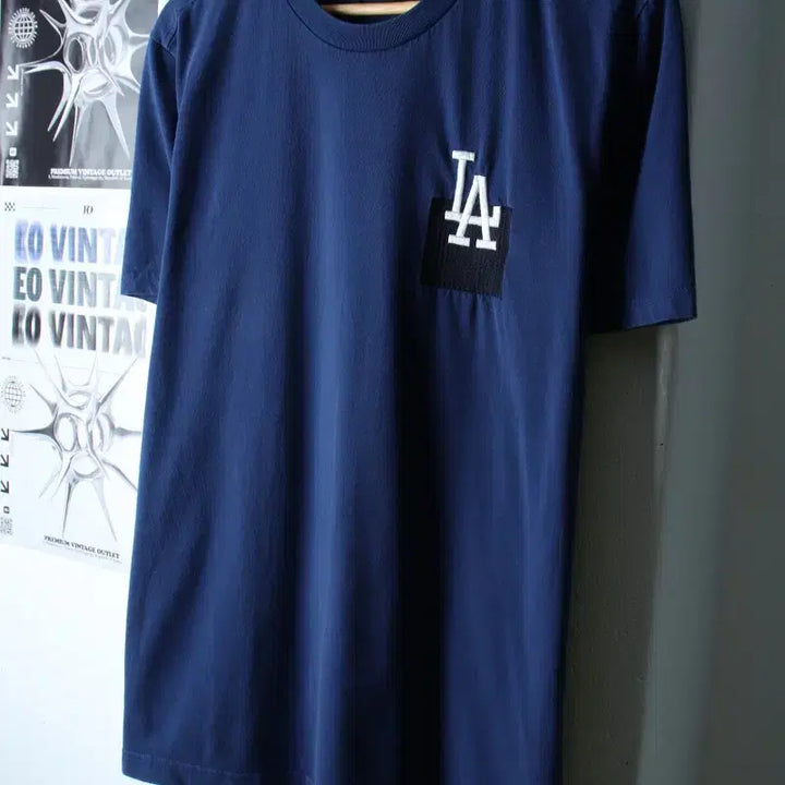 [BUNJANG] MLB LA Dodgers Navy Old School T-shirt / (XL) MLB 엠엘비 반팔 티셔츠 LA다저스 네이비 올드스쿨-18313
