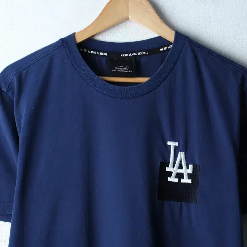 [BUNJANG] MLB LA Dodgers Navy Old School T-shirt / (XL) MLB 엠엘비 반팔 티셔츠 LA다저스 네이비 올드스쿨-18313