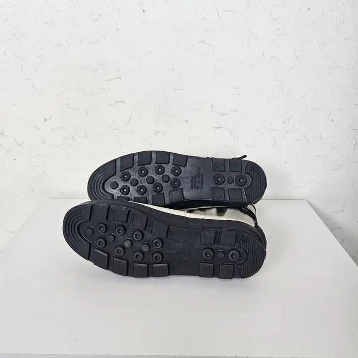 [SOLD OUT] 문스타 레인부츠 290
