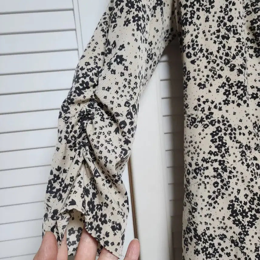 [BUNJANG] Merry Around Floral Pattern Long Dress / 메리 어라운드 플라워 패턴 롱원피스