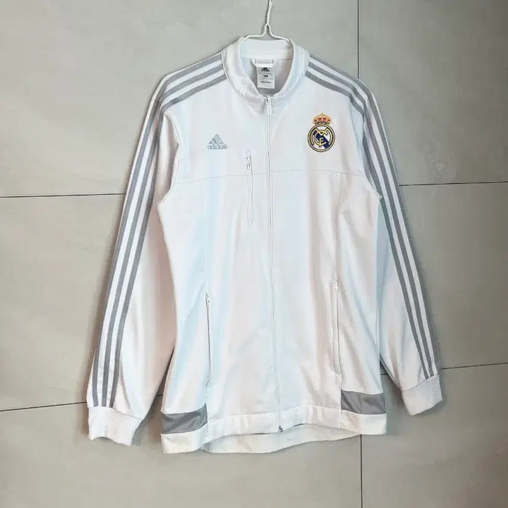 [BUNJANG] Adidas x Real Madrid Oversized Jersey White/Silver Line / [105] 아디다스X레알마드리드 극희귀 대장 져지 흰,실버 라인