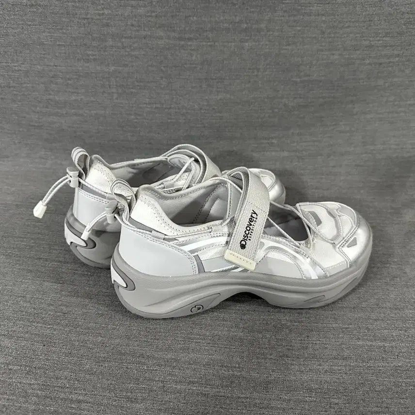 [SOLD OUT] 디스커버리 웨이브제인 스니커즈 샌들/여성(240mm)/s1556