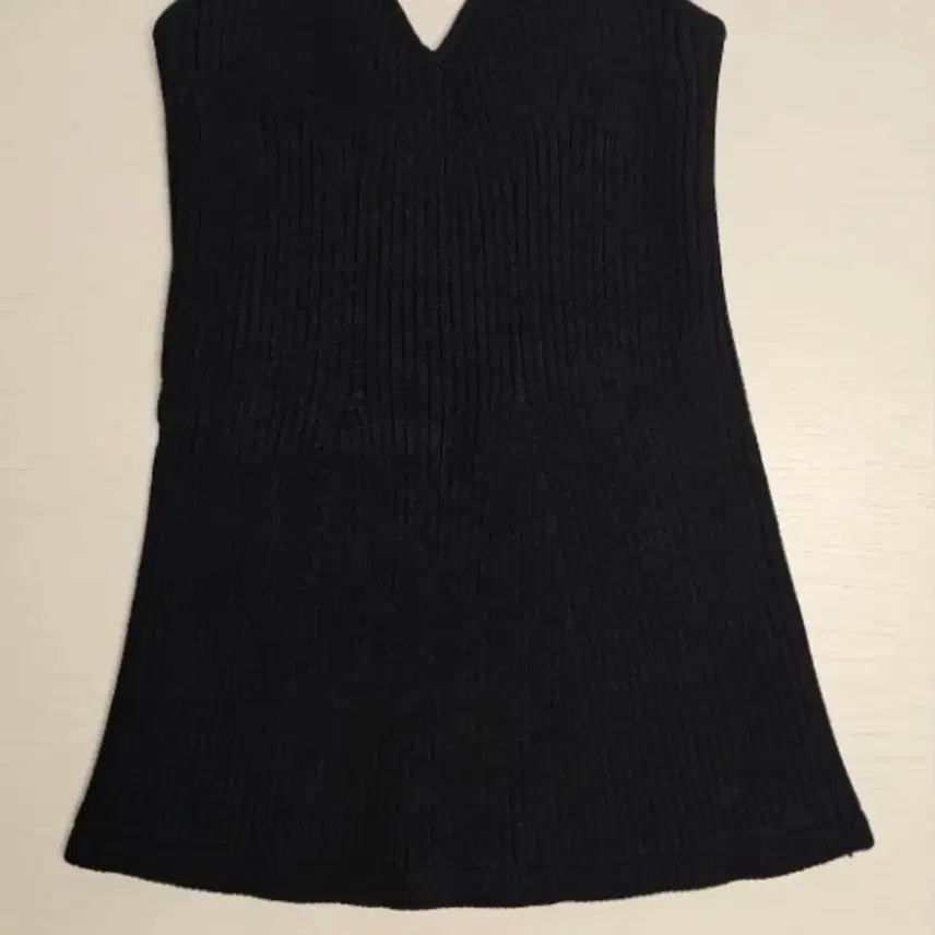 [SOLD OUT] Khaite 케이트 Lucy 코르셋탑 블랙 새상품 단종상품