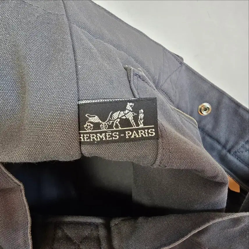 [BUNJANG] Hermes Fruit MM Gray + Black Line Tote Bag / 에르메스 후루토 MM 그레이+블랙라인 26124