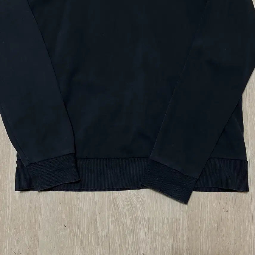 [BUNJANG] MLB New York Yankees Big Logo Sweatshirt [Black] L / MLB 엠엘비 뉴욕양키스 빅로고 맨투맨 티셔츠 [블랙] L/100