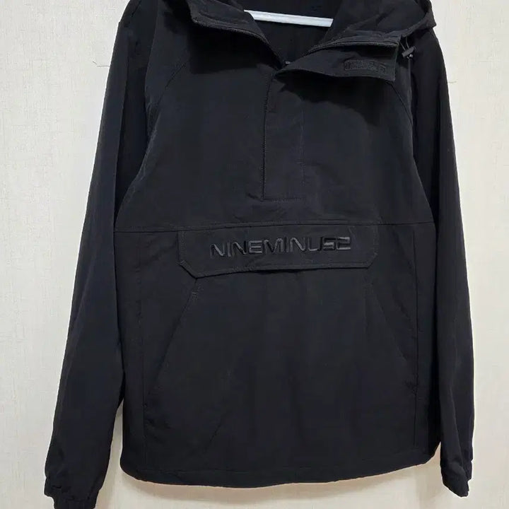 [BUNJANG] 9minut Anorak Hoodie Black 95 / 나인미닛 아노락 후드 블랙 95