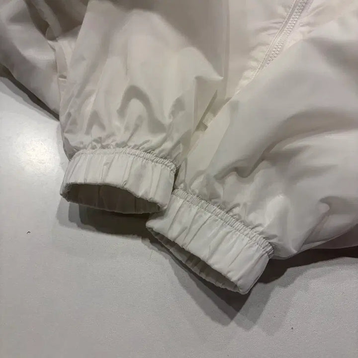 [BUNJANG] Nike Windrunner White Half-Zip Windbreaker Jacket / [XL] 나이키 윈드러너 화이트 바람막이 하프집업