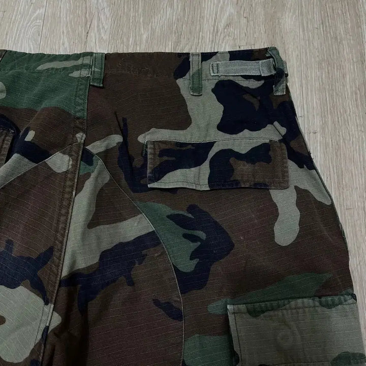 [SOLD OUT] 미군 우드랜드 밀리터리 군복 카고 팬츠 [카모플라쥬] L