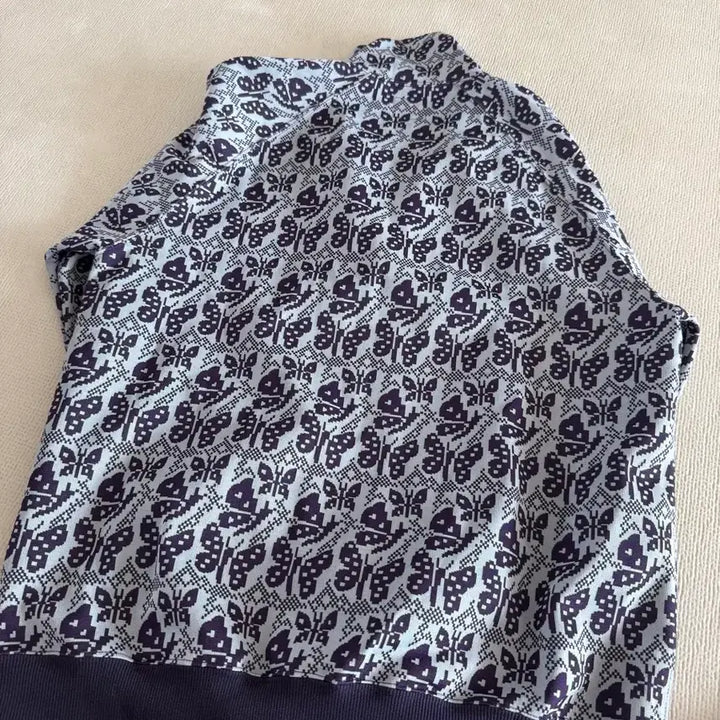 [SOLD OUT] 니들스 트랙탑