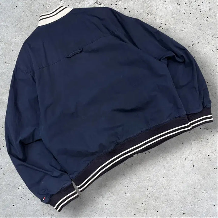 [BUNJANG] Tommy Hilfiger 06s Sport Old School Navy Bomber Jacket / [L] 06s 타미힐피거 스포츠 올드스쿨 네이비 봄버 자켓