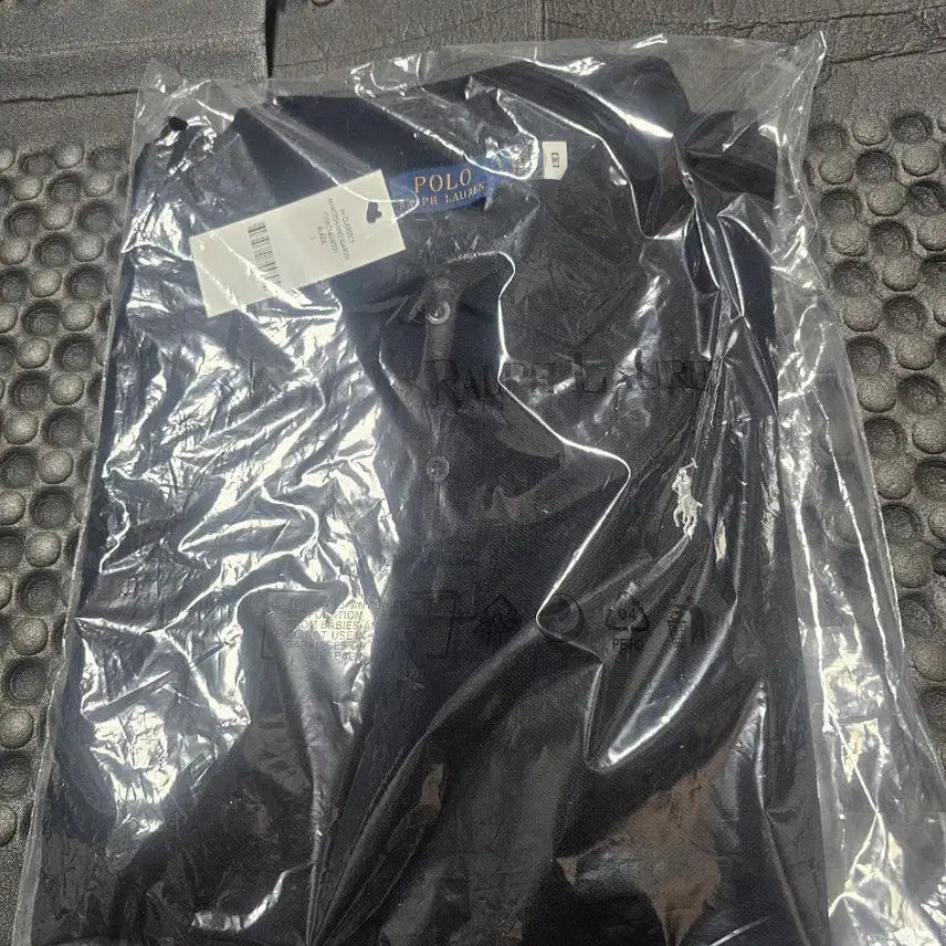 [SOLD OUT] 폴로 랄프로렌 블랙 반팔 카라티 L 새상품