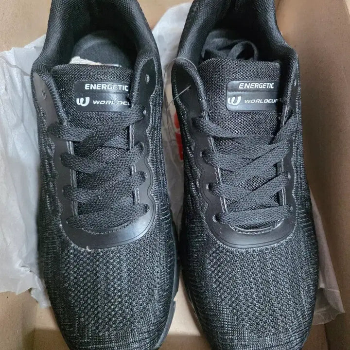 [BUNJANG] World Cup Fit In Black Sneakers / 월드컵 피트인 블랙 250 새상품 박스포함 25,000원