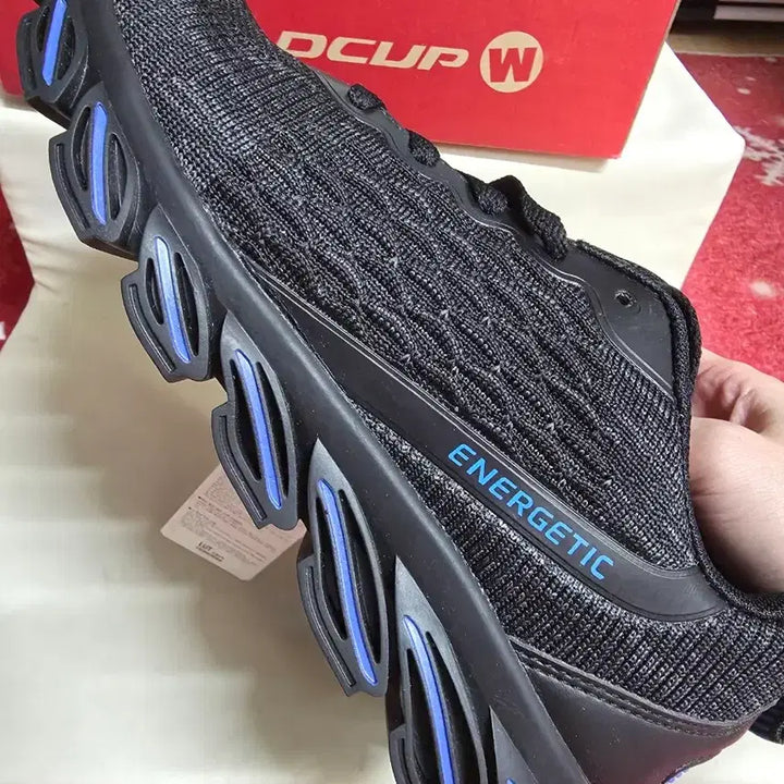 [BUNJANG] World Cup Fit In Black Sneakers / 월드컵 피트인 블랙 250 새상품 박스포함 25,000원