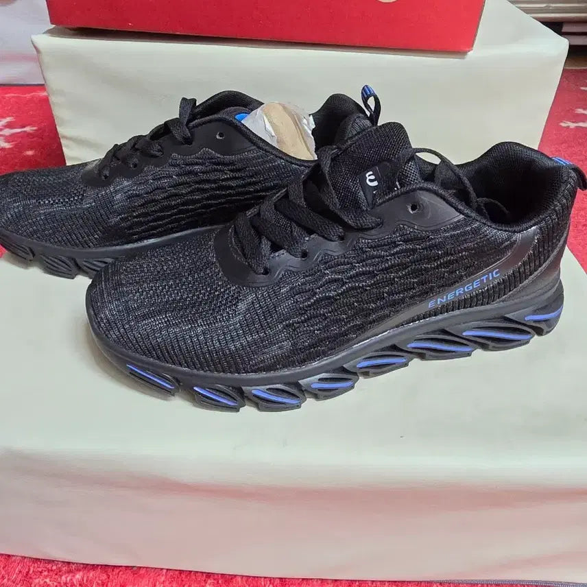 [BUNJANG] World Cup Fit In Black Sneakers / 월드컵 피트인 블랙 250 새상품 박스포함 25,000원