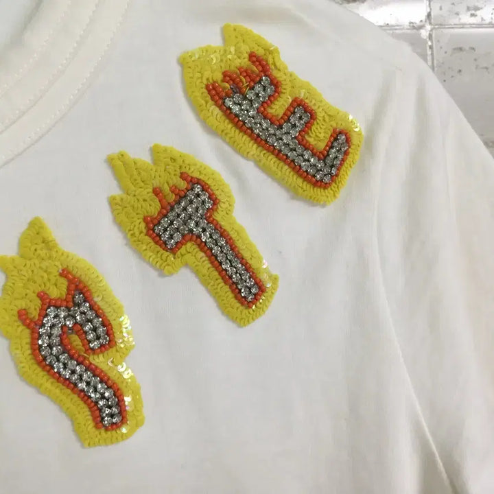 [BUNJANG] Sandro Cubic Embellished Short Sleeve T-shirt / SANDRO 산드로 큐빅장식 반팔 티셔츠 55