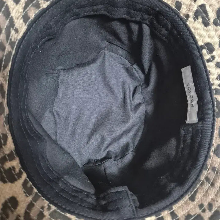 [BUNJANG] Soyoom Leopard Pattern Bucket Hat / 소윰 레오파드 패턴 버킷햇 모자