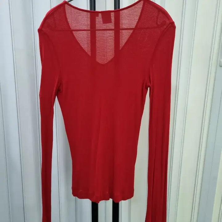 [BUNJANG] A|X V-Neck Long Sleeve T-Shirt / A|X 브이넥 긴팔 티셔츠 레드