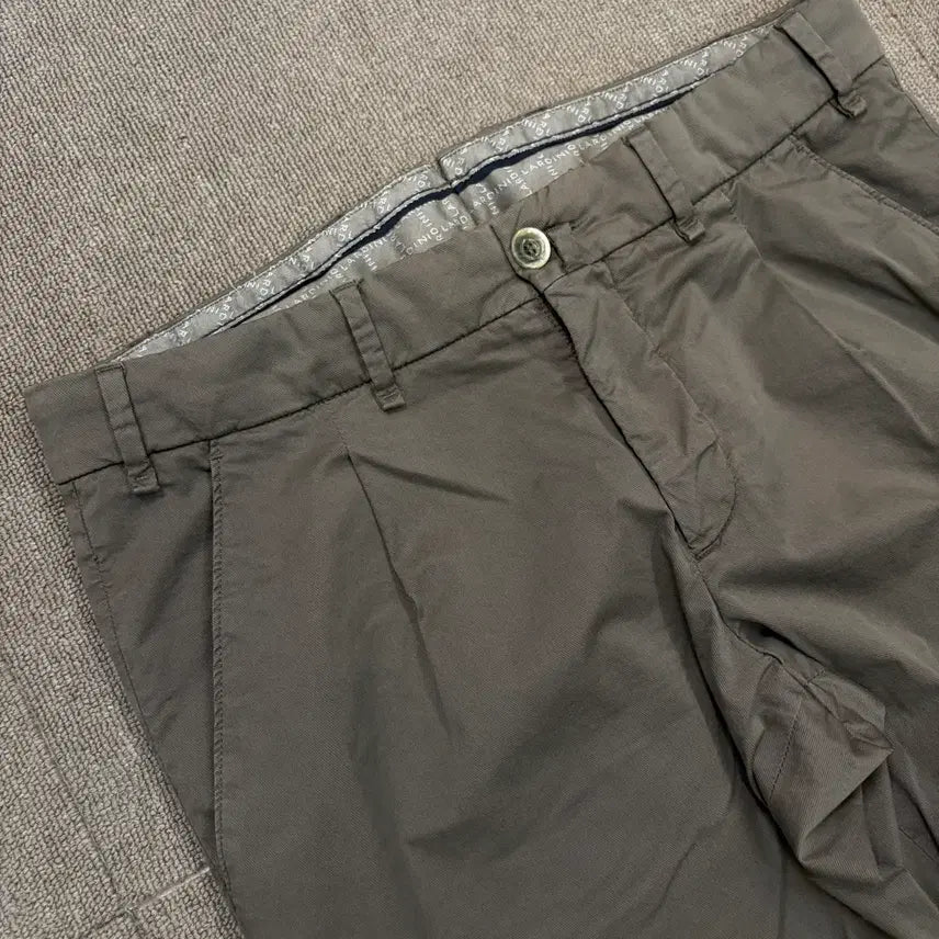 [SOLD OUT] LARDINI 라르디니 치노 팬츠 48