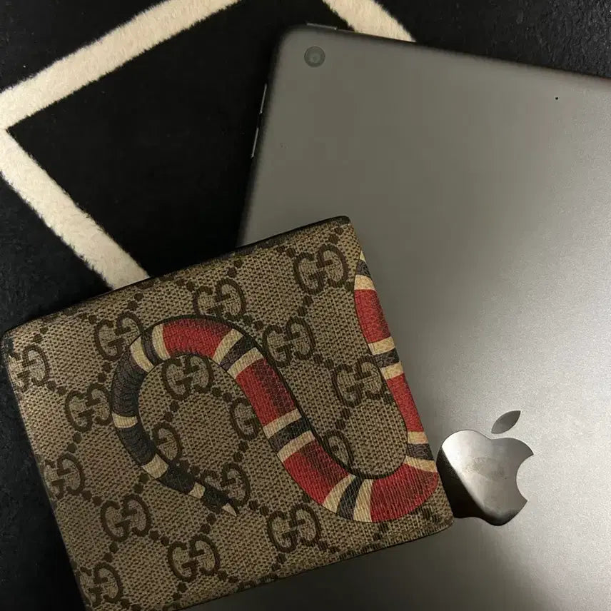 [BUNJANG] Gucci King Snake Bifold Wallet / [정품/풀박스] 구찌 킹 스네이크 반지갑