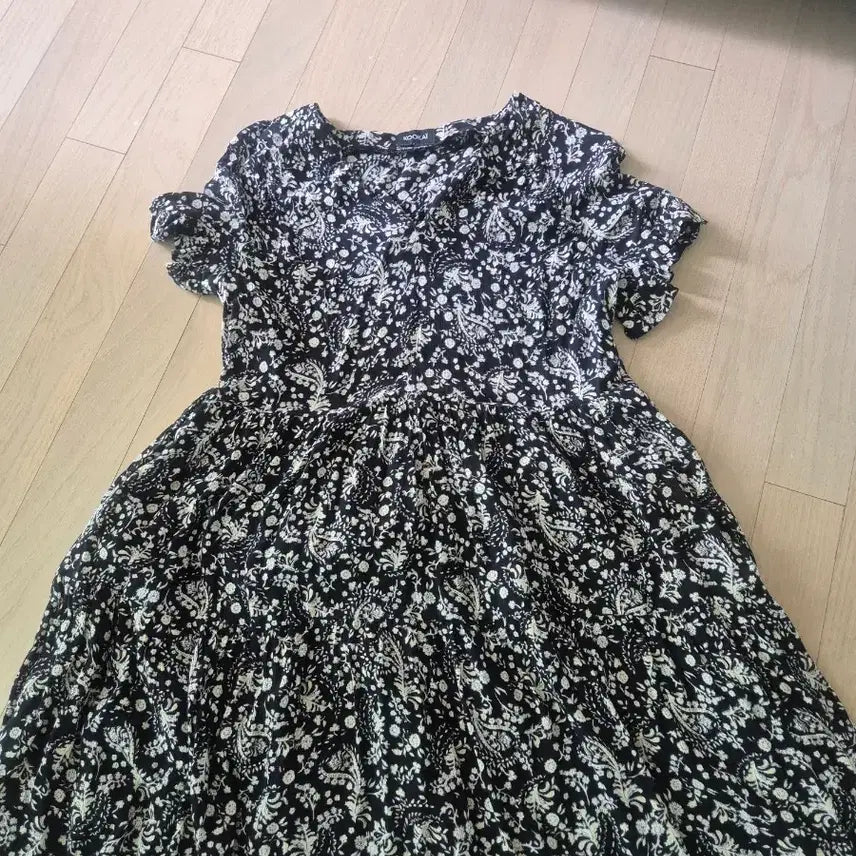 [BUNJANG] KOOKAI Floral Pattern Midi Dress / KOOKAI 플라워 패턴 원피스