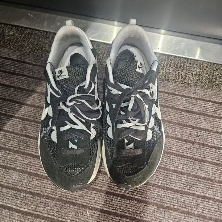 [BUNJANG] Nike Sacai VaporWaffle Black Sneakers / 나이키 사카이 베이퍼와플 블랙 280싸이즈 택그대로