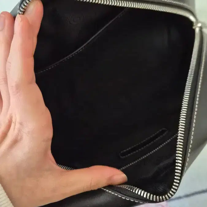 [BUNJANG] Margesherwood Soft Tote Bag - Black / 마지셔우드 소프트토트 블랙 플레인