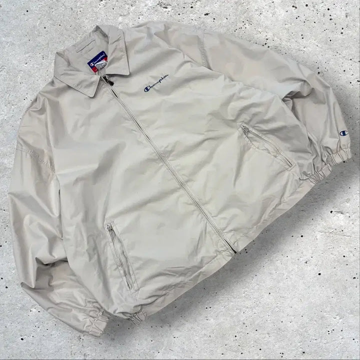 [BUNJANG] Champion 4XL Beige Windbreaker Jacket / [4XL] 챔피온 빅사이즈 베이지 폴리 바람막이 자켓