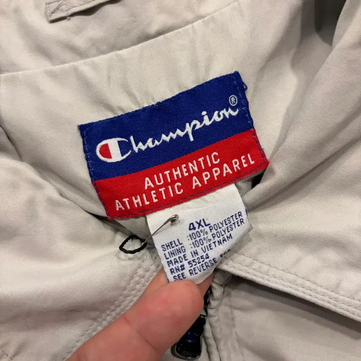 [BUNJANG] Champion 4XL Beige Windbreaker Jacket / [4XL] 챔피온 빅사이즈 베이지 폴리 바람막이 자켓