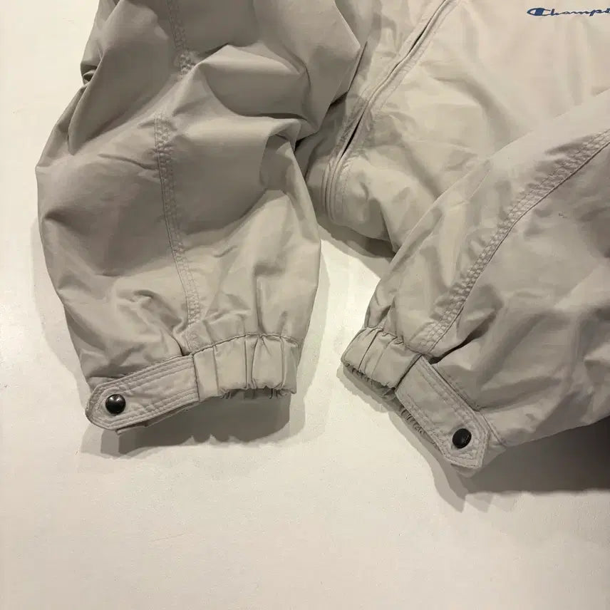 [BUNJANG] Champion 4XL Beige Windbreaker Jacket / [4XL] 챔피온 빅사이즈 베이지 폴리 바람막이 자켓