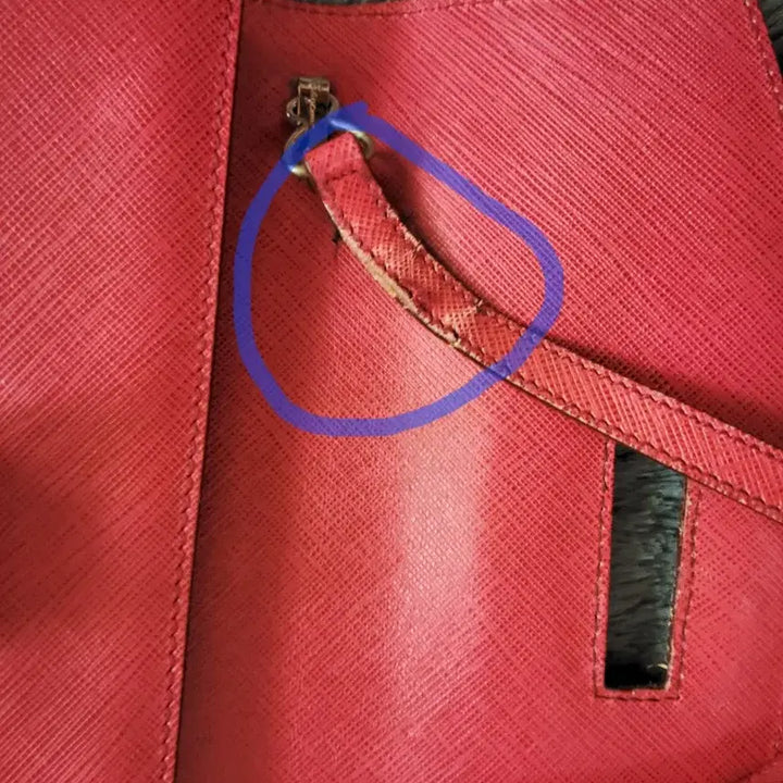 [BUNJANG] Ferragamo Red Gancini Flap Bag / 페라가모 레드 간치니 플랩백