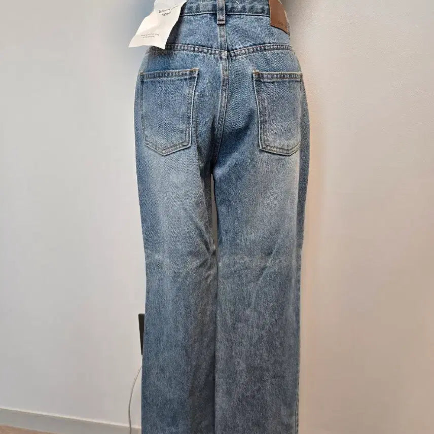 [BUNJANG] Straight Leg Jeans S / (S)새상품 일자 청바지