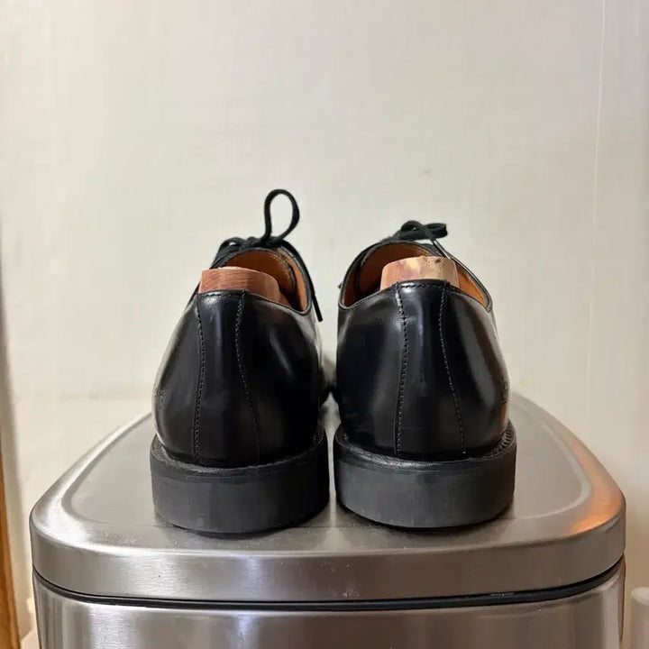 [SOLD OUT] 275) 샌더스 밀리터리 더비 플레인토 폴리시드 레더 uk8.5