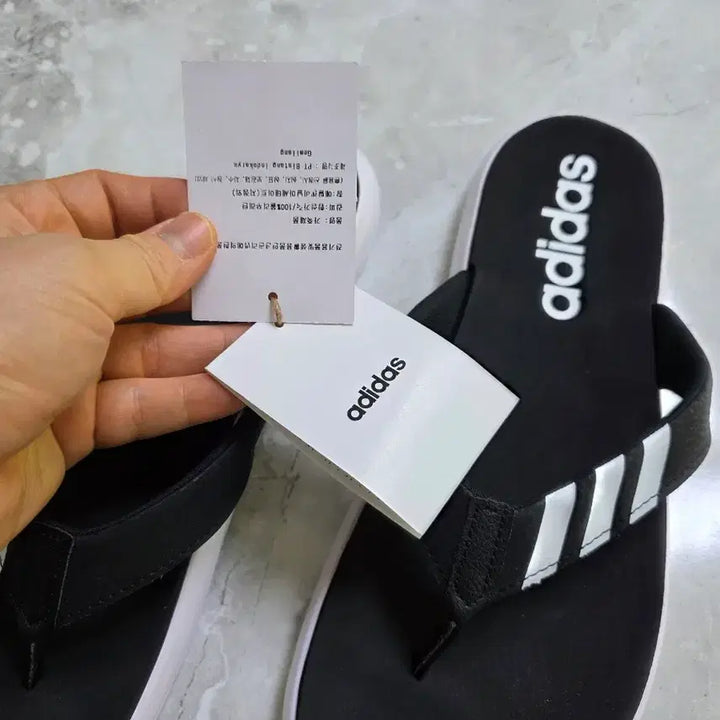 [BUNJANG] Adidas Three-Stripe Slides Black / 아디다스 삼선 슬리퍼 블랙. 285사이즈. 새상품입니다