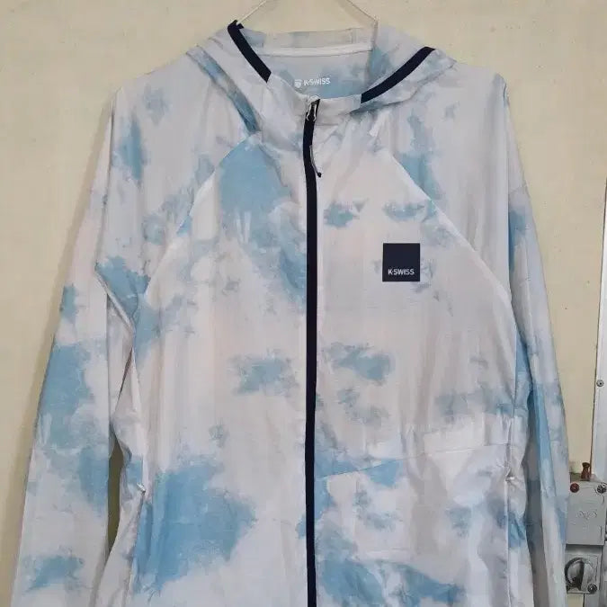[SOLD OUT] 케이스위스남성 바람막이 100싸이즈