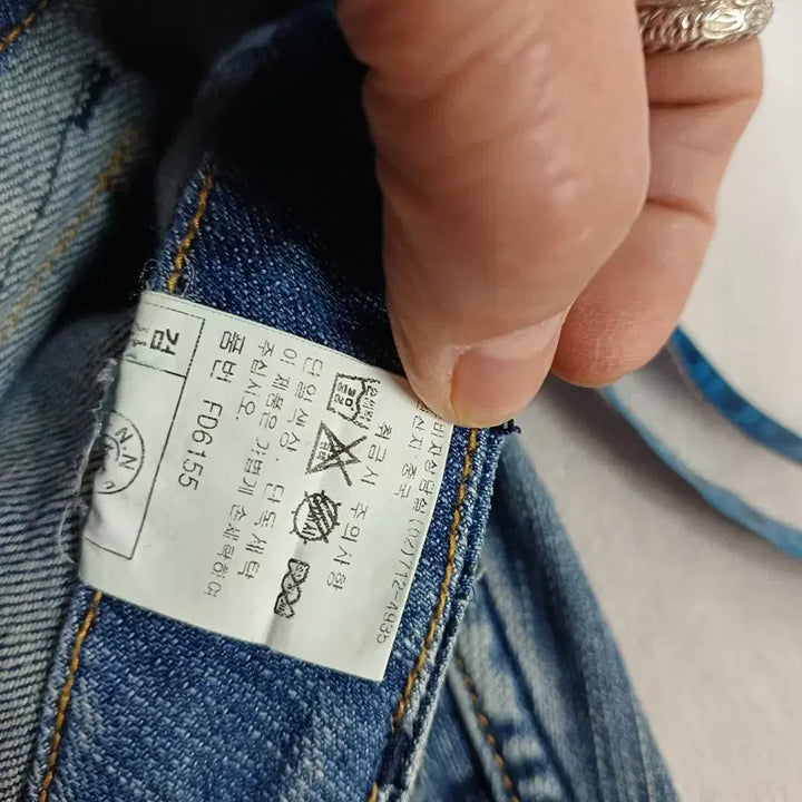[BUNJANG] Vintage Style Denim Bootcut Jeans (Size 30) / 빈티지 스타일 데님 부츠컷 청바지 30사이즈 봄가을  64163