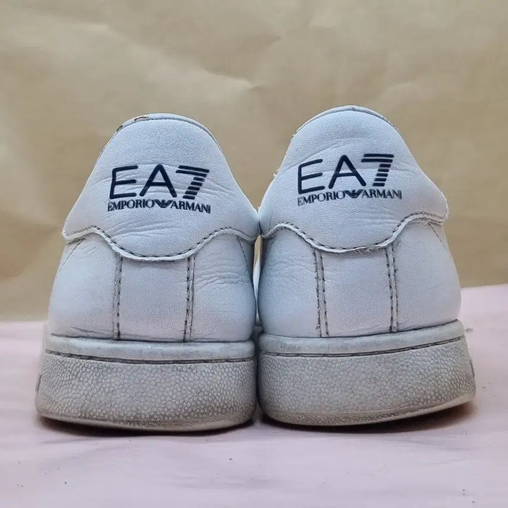 [BUNJANG] Emporio Armani Sneakers 255 / 엠포리오 아르마니 스니커즈 255