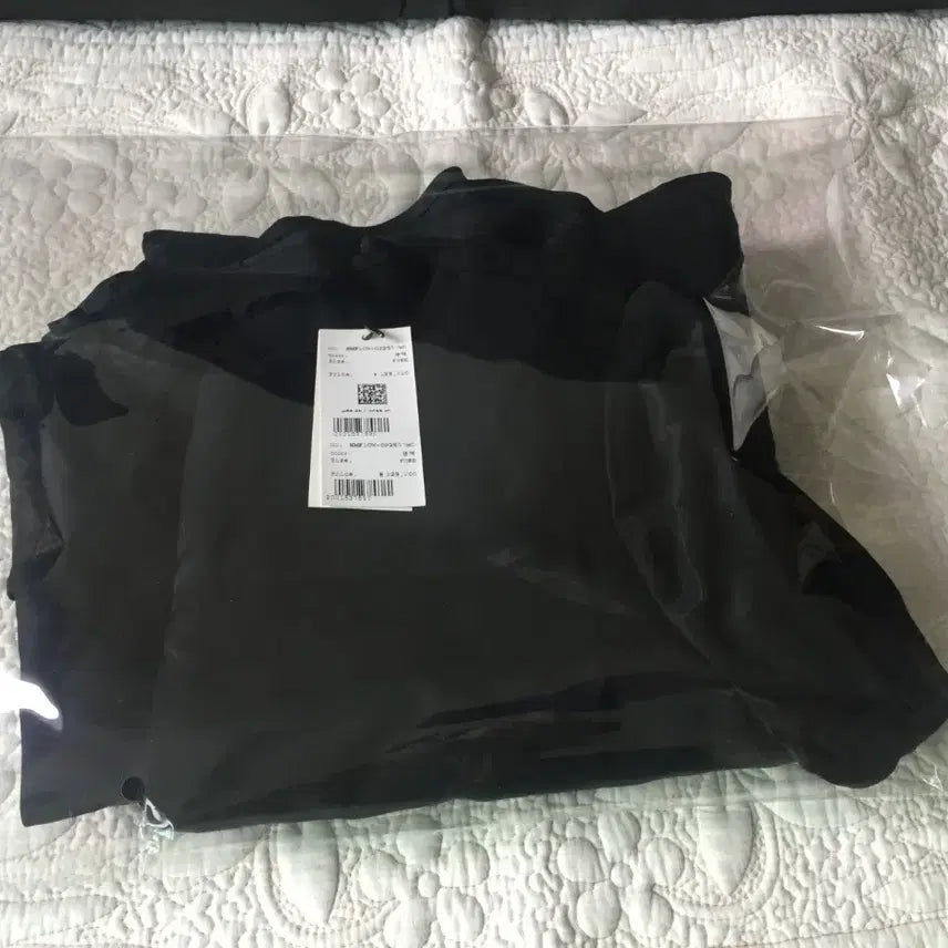 [SOLD OUT] (새상품) (미착용) (선물용) (정품) 블랙 원피스
