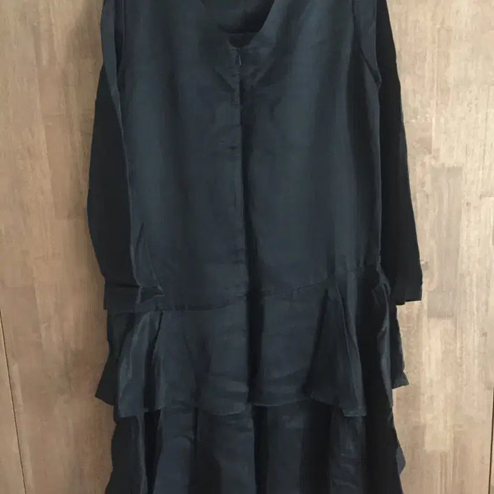 [SOLD OUT] (새상품) (미착용) (선물용) (정품) 블랙 원피스